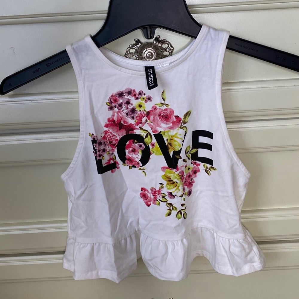 Ruffle crop top